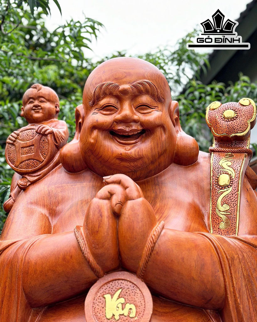 tuong-phat-di-lac-chuc-phuc-go-huong-cao-220-ngang-78-sau-60-cm-435663