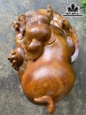 tuong-heo-mau-tu-tai-loc-go-huong-cao-56-ngang-70-sau-50-cm-435812