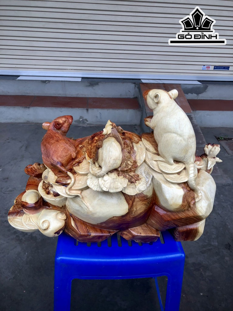 tuong-gia-dinh-chuot-go-huong-cao-36-ngang-50-sau-30-cm-435911