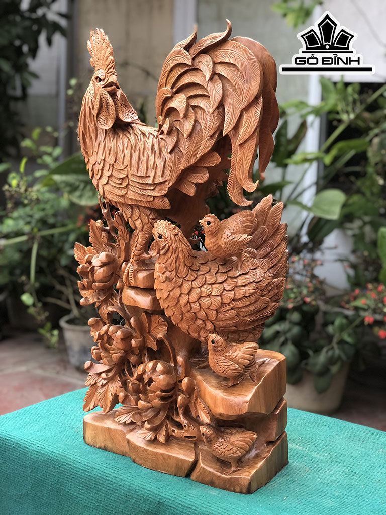 tuong-gia-dinh-ga-go-ngoc-am-cao-69-ngang-38-sau-19-cm-436148