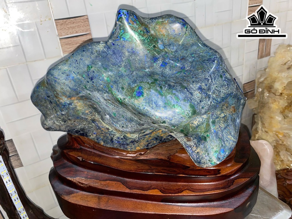 Tác Phẩm Đá Azurite Cao 33 Ngang 33 (cm) 17kg