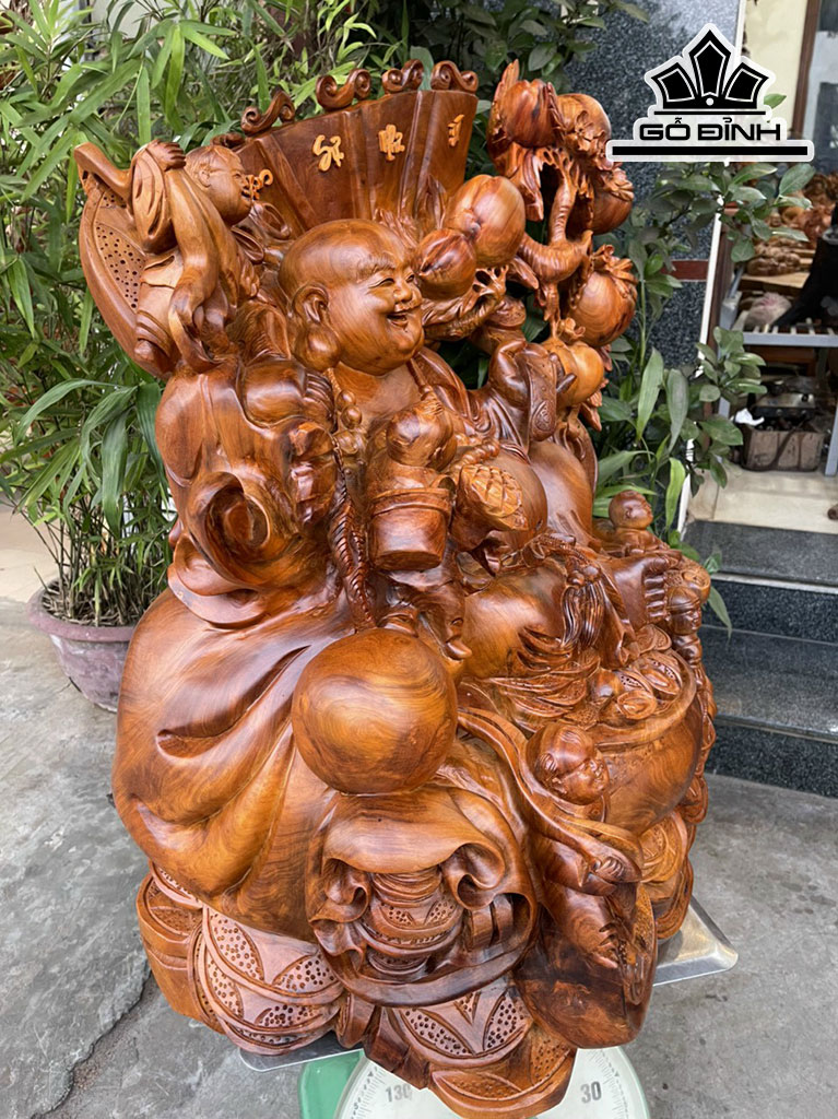 tuong-phat-di-lac-ngu-phuc-go-huong-cao-81-ngang-86-sau-45-cm-436674