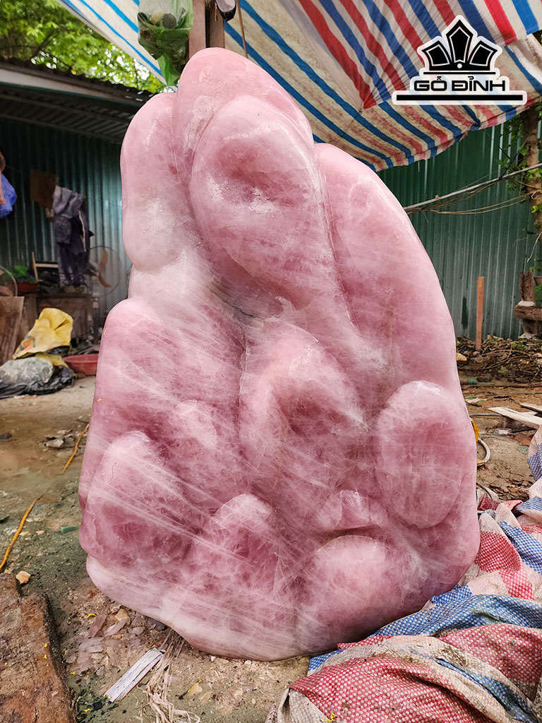 nui-canh-da-thach-anh-hong-cao-135-ngang-37-sau-62-rieng-da-cao-88-cm-221kg-437007