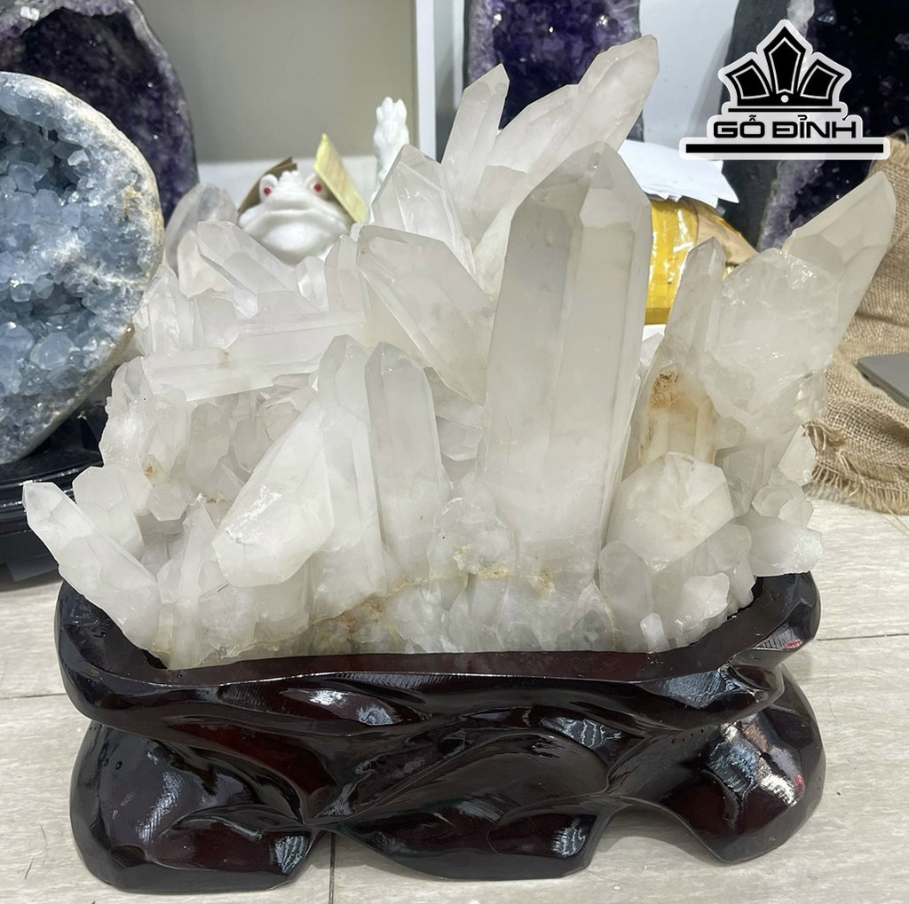 tac-pham-da-thach-anh-trang-cao-34-ngang-27-rieng-da-cao-335-cm-437148