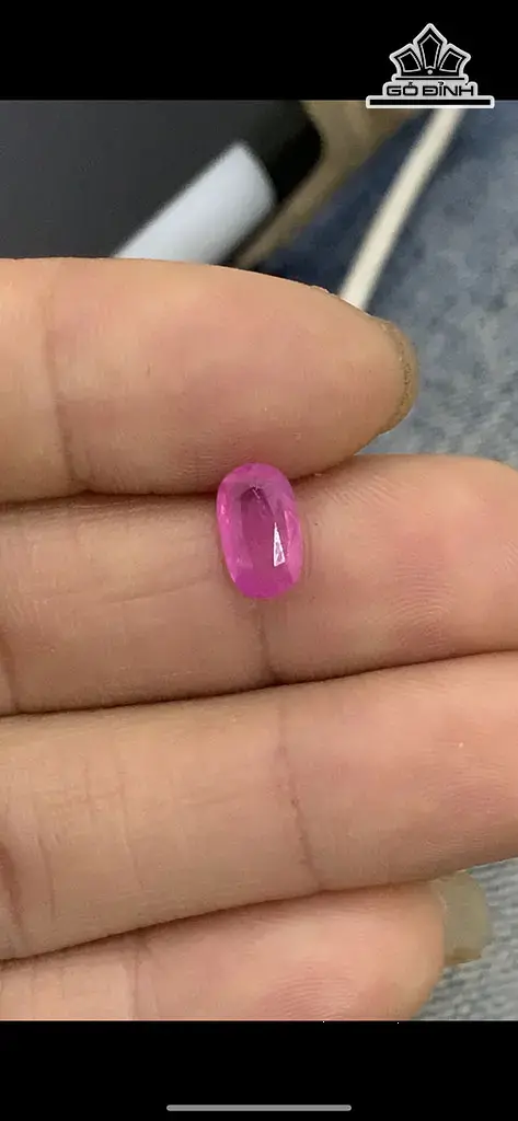 Viên Đá Ruby Cao 8,8 Ngang 5,1 Sâu 2,5 (mm) 1,3cts