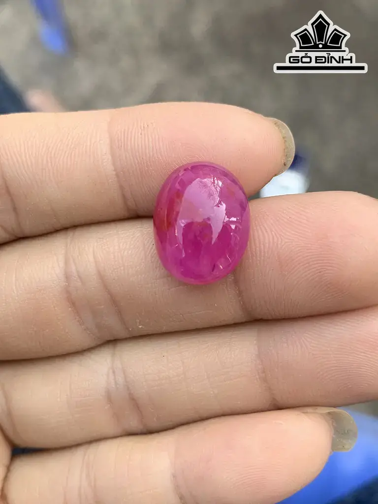 Viên Đá Ruby Cao 15,8 Ngang 12,7 Sâu 7,6 (mm) 16,15cts