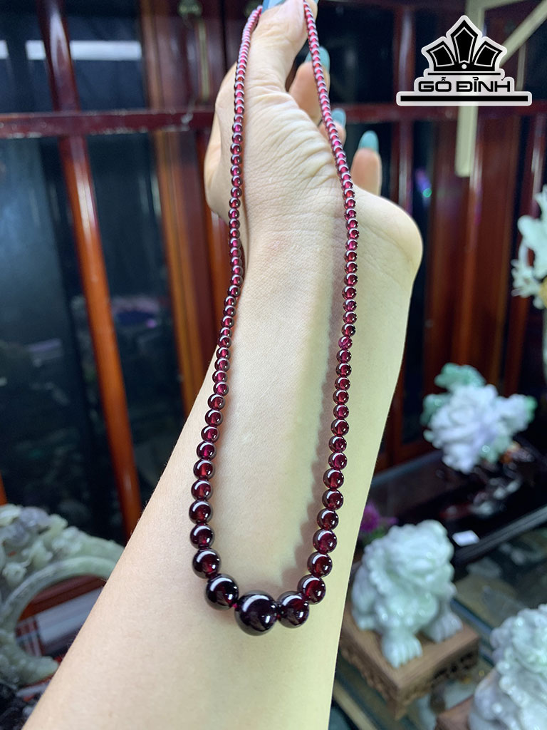 Chuỗi Đá Garnet Đường Kính Hạt 3,3 - 8,8 (mm) 18,6g