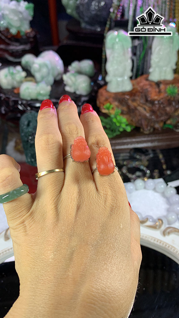 Mặt Dây Chuyền Tỳ Hưu Đá Mã Não Nam Hồng Cao 16,8 Ngang 19,6 Sâu 10,2 (mm) 4,3g