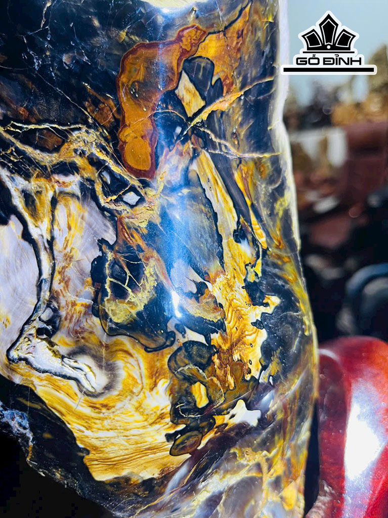 Tác Phẩm Cây Trầm Gió Gỗ Hóa Ngọc Cao 73 (cm) 30kg