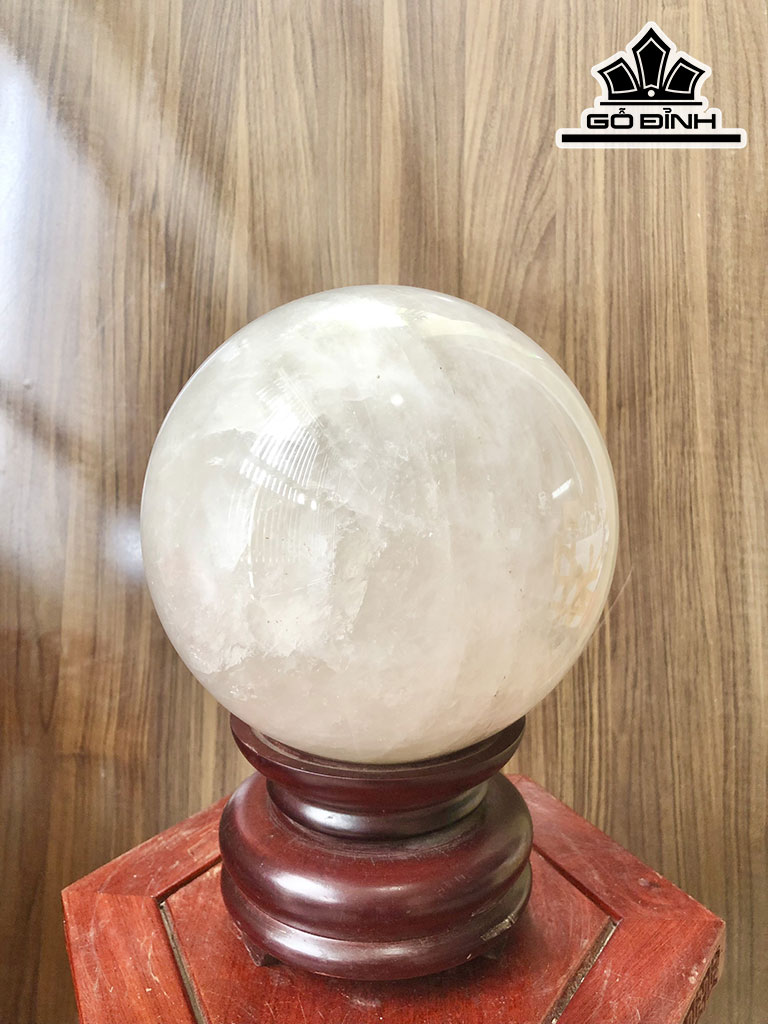 Bi Cầu Đá Thạch Anh Trắng Khói Đường Kính Hạt 17 (cm) 8,8kg