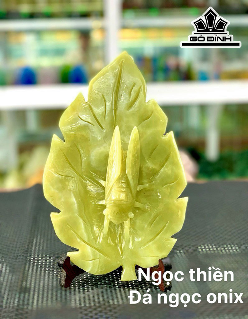 Ngọc Thiền Tọa Lá Bồ Đề Đá Onyx Xanh Cao 20 Ngang 15 (cm)