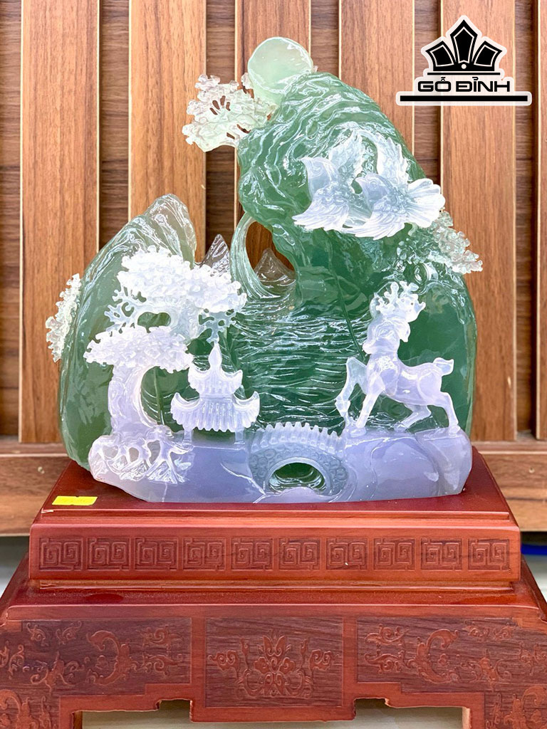 Tác Phẩm Phong Cảnh Đá Flourite Cao 39 Ngang 30 (cm) 8,8kg Riêng Đá Cao 27 Ngang 24 (cm) 7,5kg