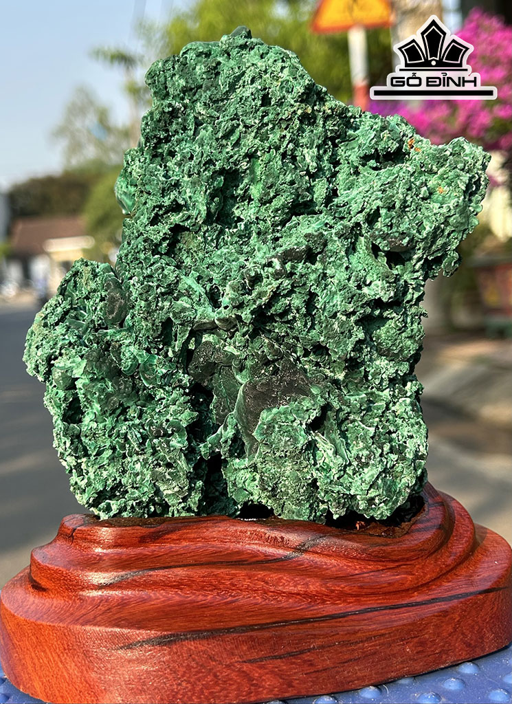 Tác Phẩm Đá Malachite Cao 19 Ngang 13 (cm) 1,57kg