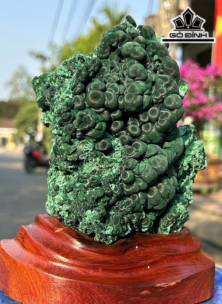 Tác Phẩm Đá Malachite Cao 19 Ngang 13 (cm) 1,57kg