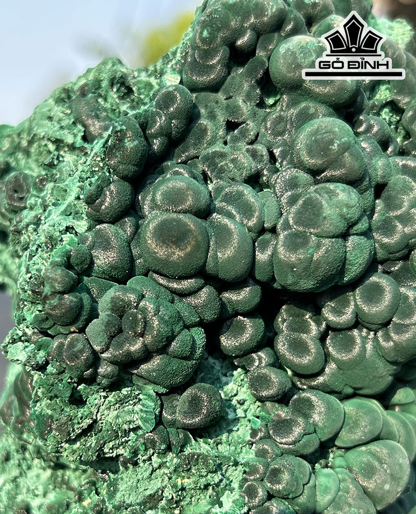 Tác Phẩm Đá Malachite Cao 19 Ngang 13 (cm) 1,57kg