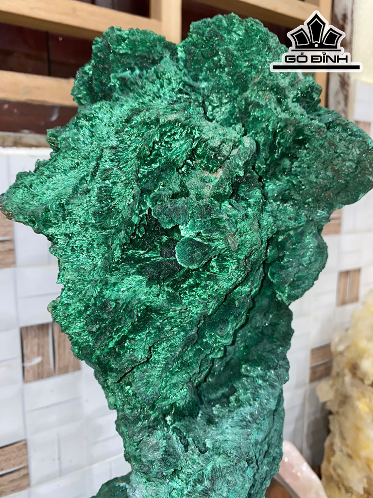Tác Phẩm Đá Malachite Cao 42 (cm) 13kg