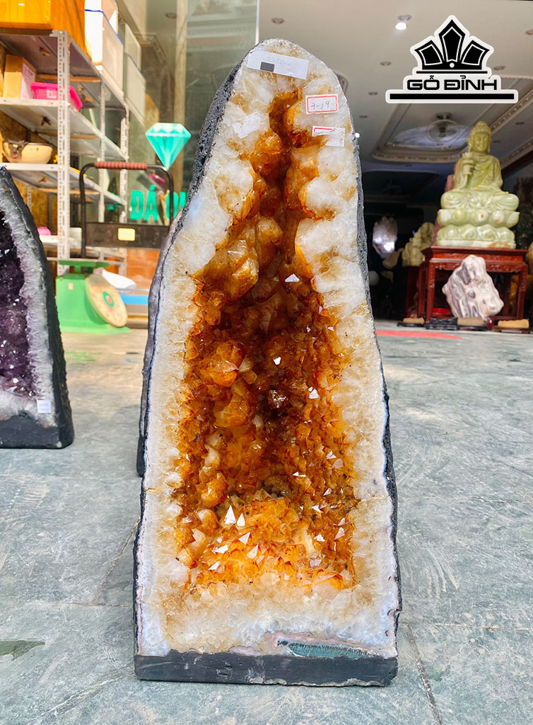 dong-da-thach-anh-vang-cao-48-ngang-21-sau-20-cm-2312kg-439644