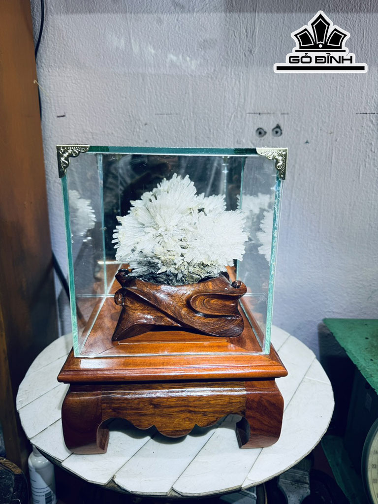 bong-hoa-uu-dam-da-tram-tich-cao-29-ngang-18-cm-35kg-439813