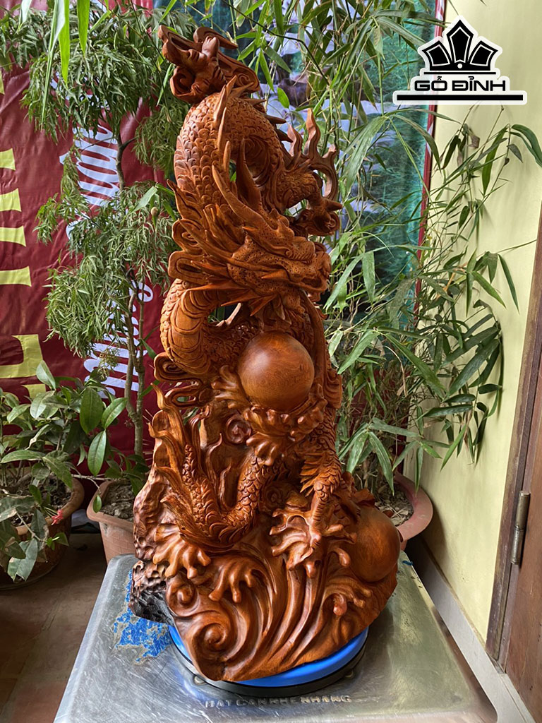 tuong-nhat-long-go-huong-cao-66-ngang-33-sau-19-cm-440164