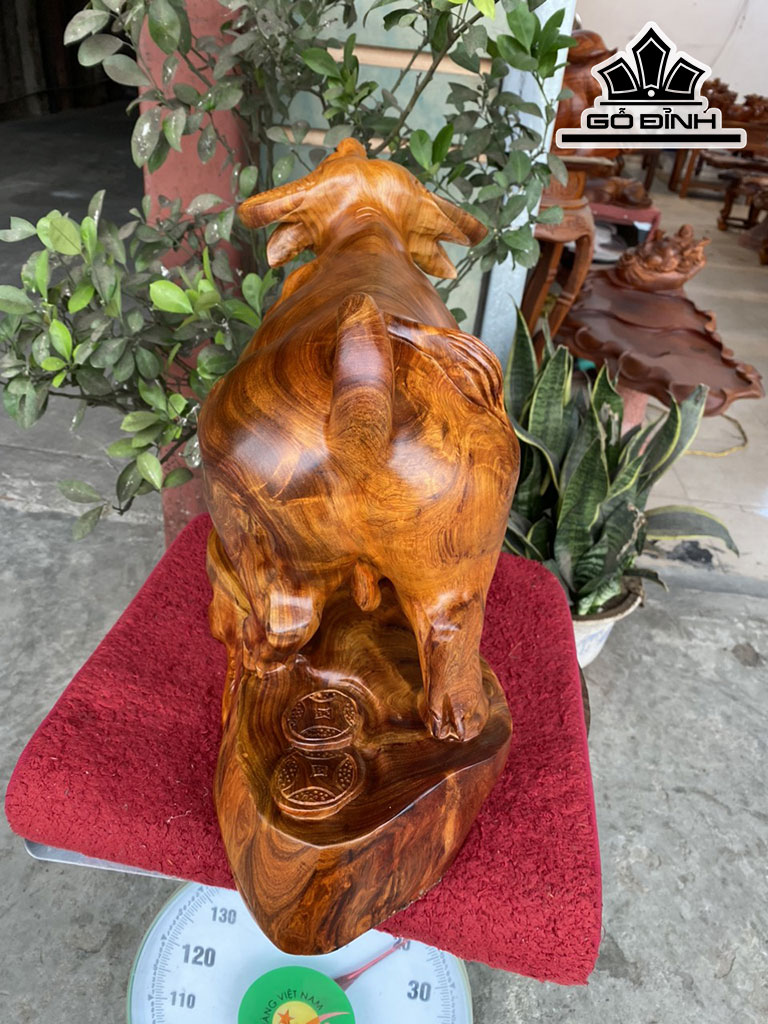 tuong-trau-go-huong-cao-37-ngang-50-sau-24-cm-440173