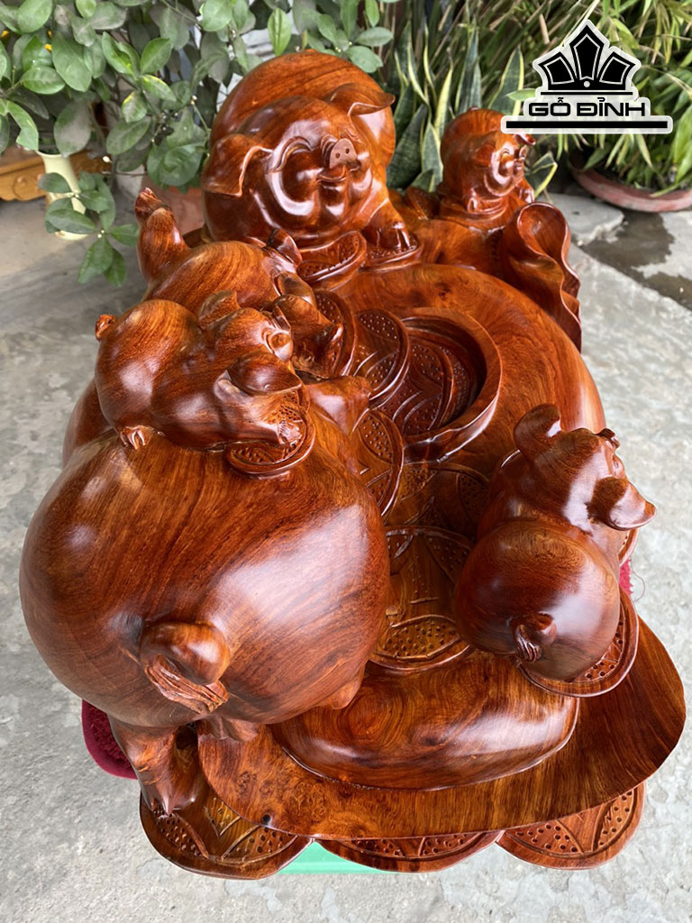tuong-gia-dinh-heo-go-huong-cao-27-ngang-62-sau-36-cm-440184