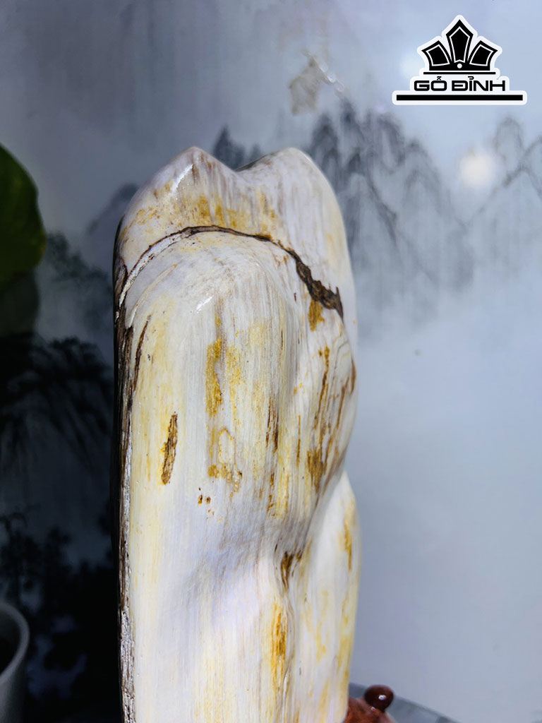 Tác Phẩm Gỗ Hóa Ngọc Cao 32,5 Ngang 18 (cm) 4,4kg