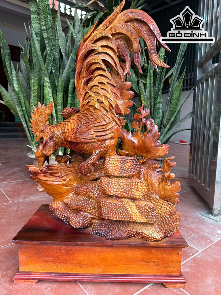 tuong-gia-dinh-ga-go-huong-cao-ca-ky-92-rieng-tuong-77-ngang-62-sau-33-cm-440863