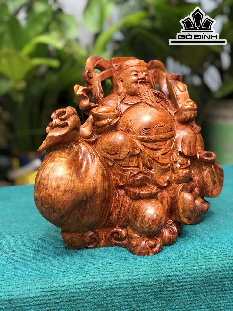 tuong-than-tai-go-huong-cao-25-ngang-32-sau-18-cm-440962