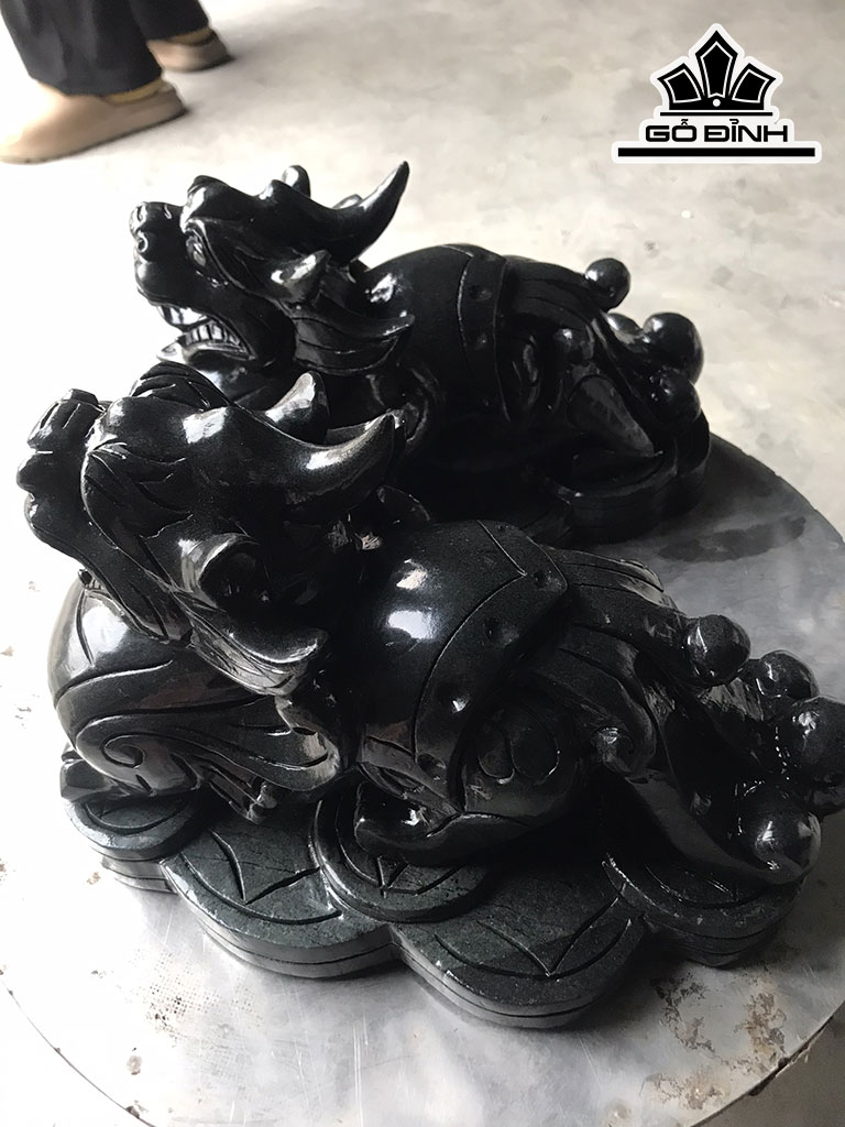 Cặp Tỳ Hưu Đá Đen Bồ Kết Yên Bái Cao 18 Ngang 28 (cm) 15kg