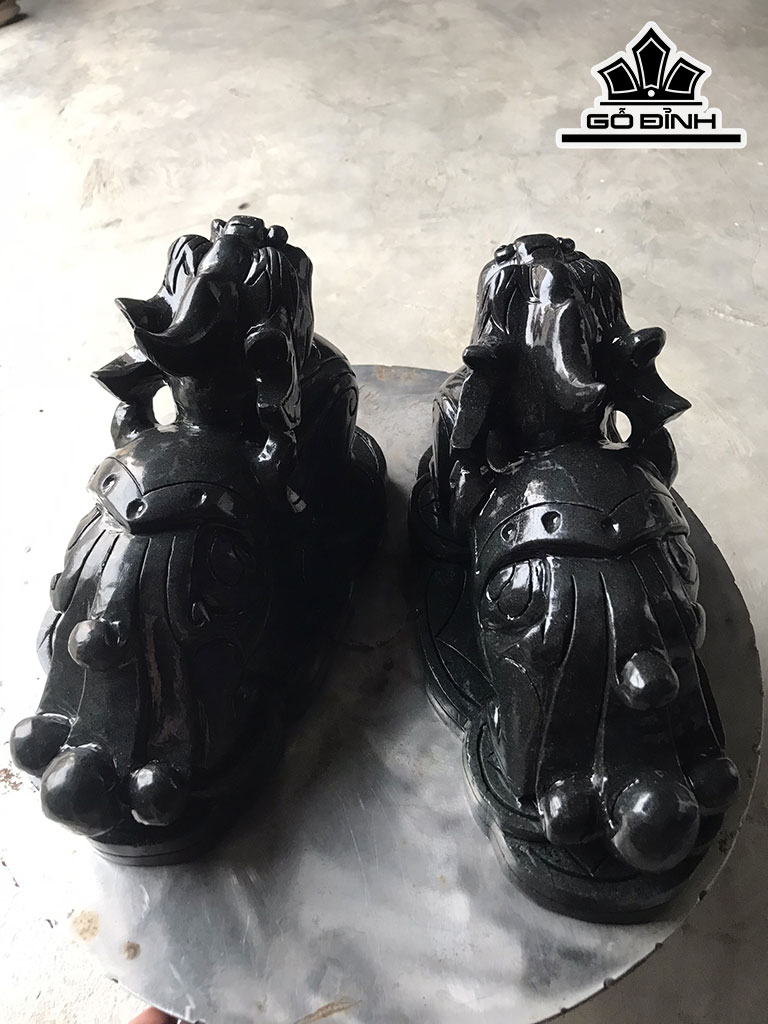 Cặp Tỳ Hưu Đá Đen Bồ Kết Yên Bái Cao 18 Ngang 28 (cm) 15kg