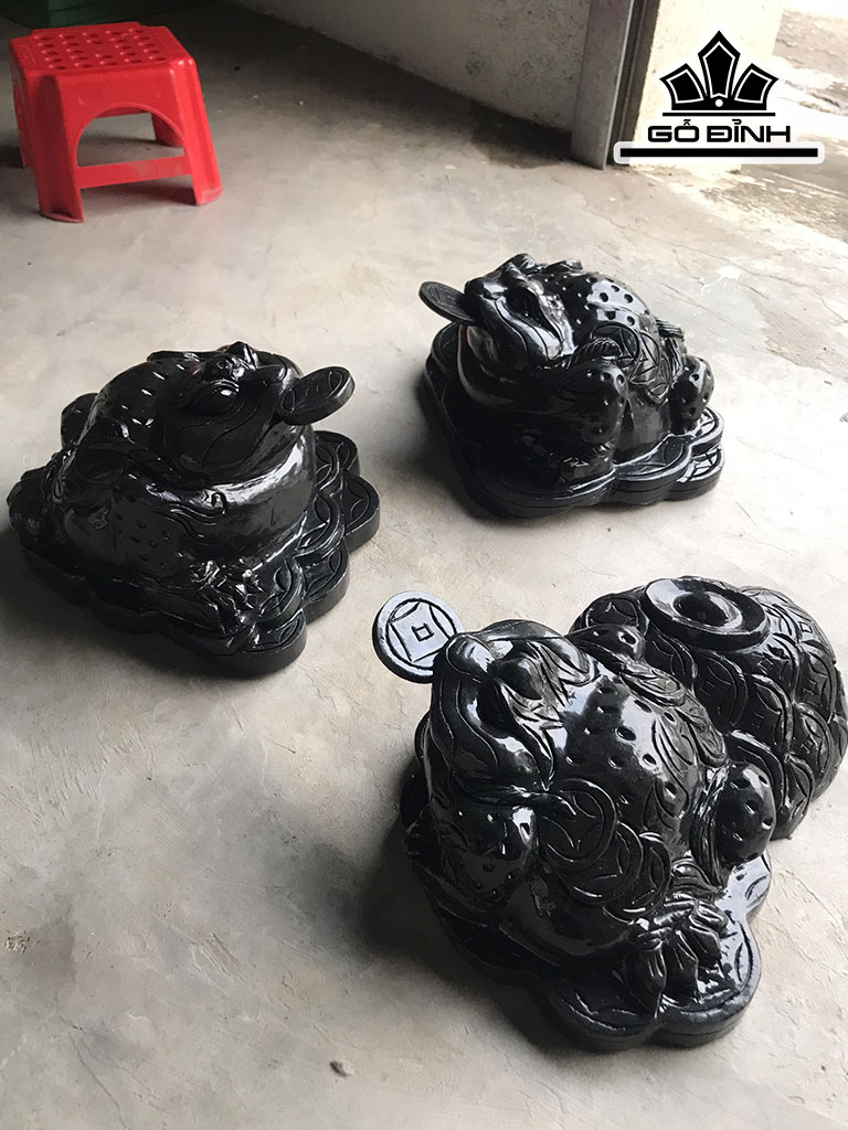 Cụ Thiềm Thừ Đá Đen Bồ Kết Yên Bái Cao 20 Ngang 25 (cm) 11-15kg