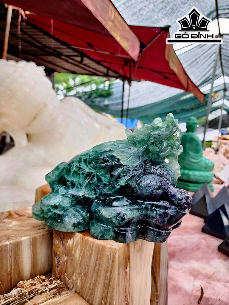 Long Quy Đá Florite Cao 25 Ngang 19 Sâu 18 (cm) 8,1kg