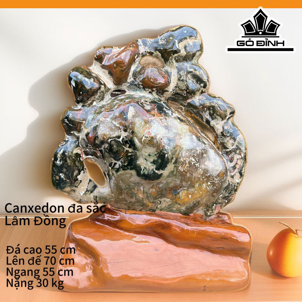 Tác Phẩm Đá Canxedon Đa Sắc Cao 70 Ngang 55 Riêng Đá Cao 55 (cm) 30kg
