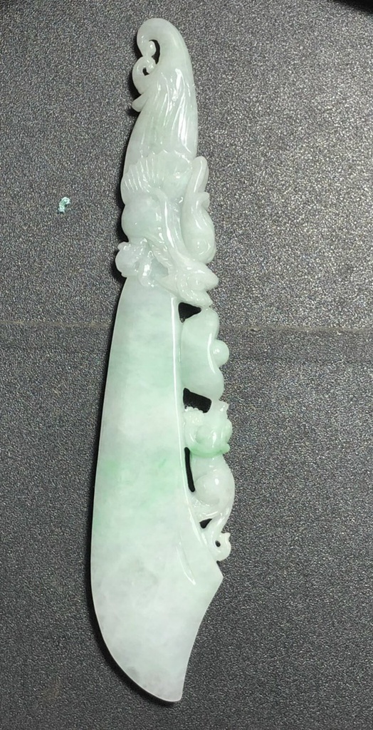 Tác Phẩm Đao Rồng Và Tỳ Hưu Đá Cẩm Thạch Cao 170 Ngang 12 Sâu 32 (mm) 95g (Chưa Tính Đế)