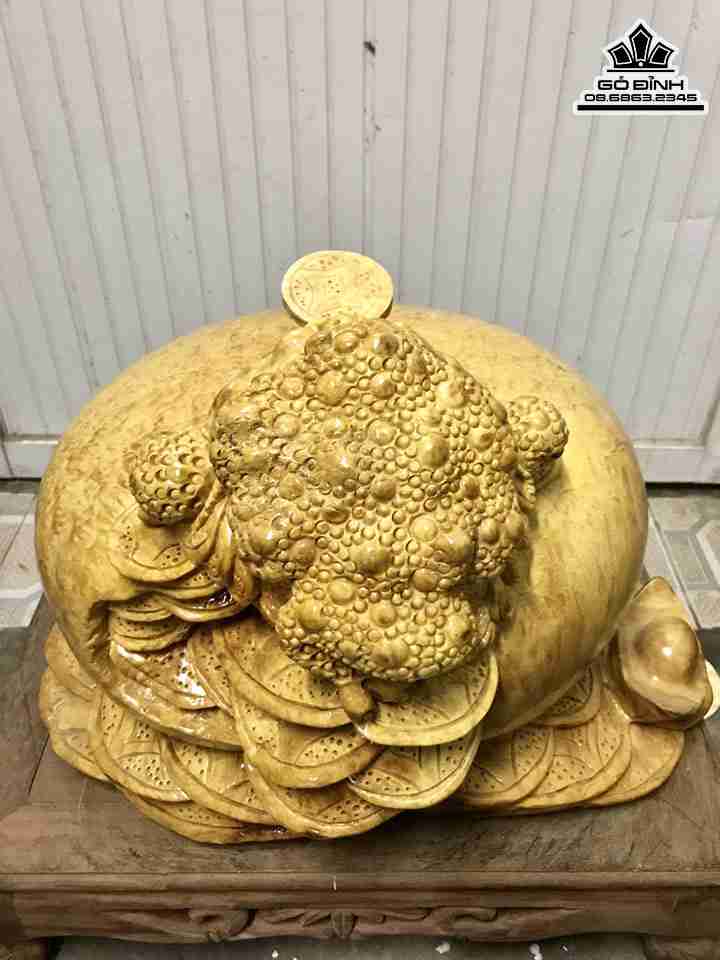 gia-Tuong-Coc-Ngoi-Binh-Phu-Quy-go-nu-khao