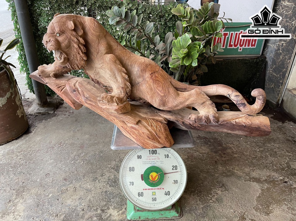 tuong-ho-phong-thuy-go-huong-cao-46-ngang-98-sau-37-cm-442589
