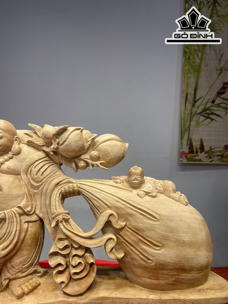 tuong-phat-di-lac-keo-bao-nhat-phuc-go-ngoc-am-cao-38-ngang-72-sau-14-cm-442741