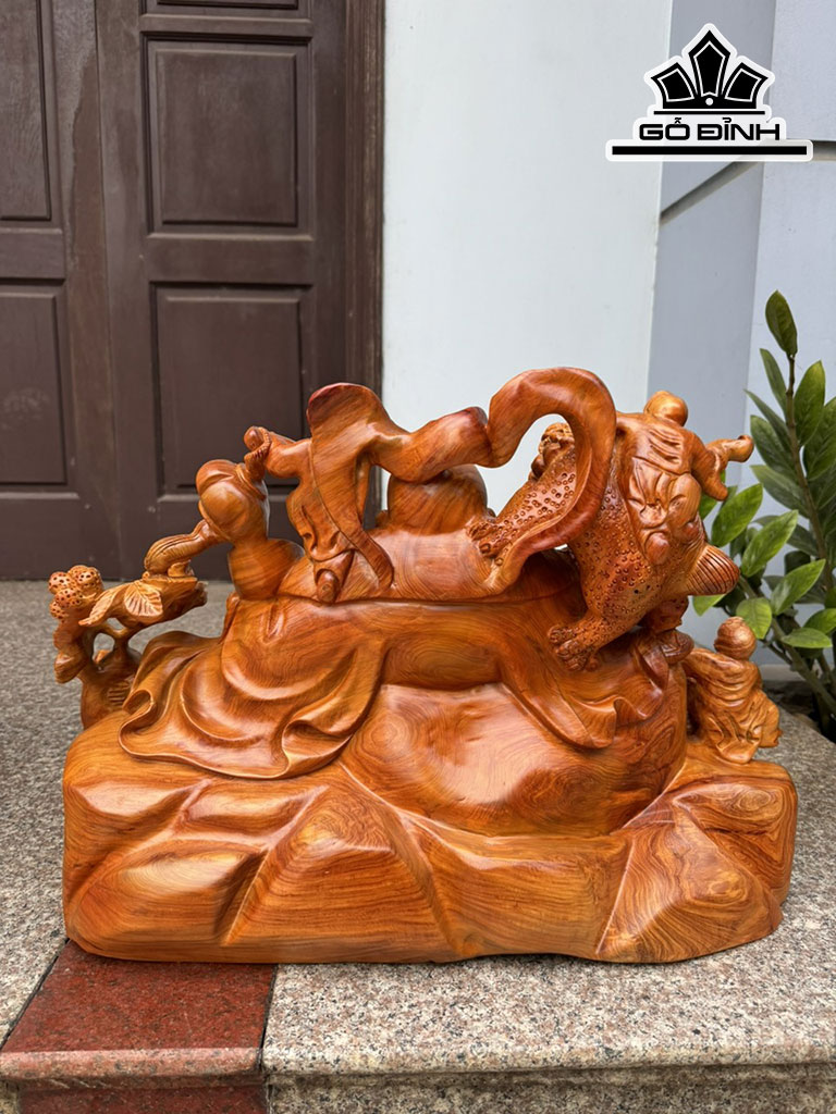 tuong-phat-di-lac-go-huong-cao-60-ngang-415-sau-30-cm-442901