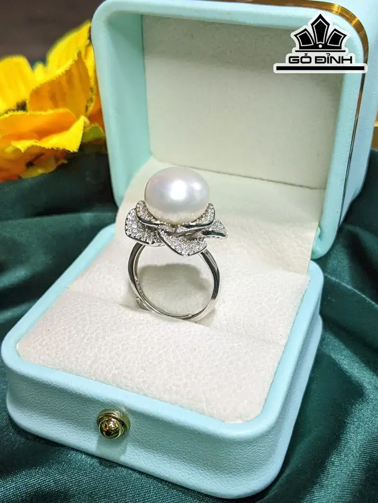 Nhẫn Ngọc Trai Bán Cầu Size 11,5 Li