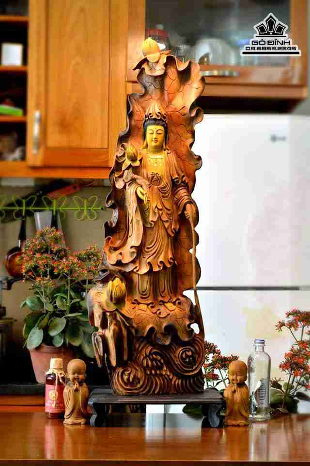 gia-Tuong-Phat-Ba-Quan-Am-go-lua-bach-xanh-