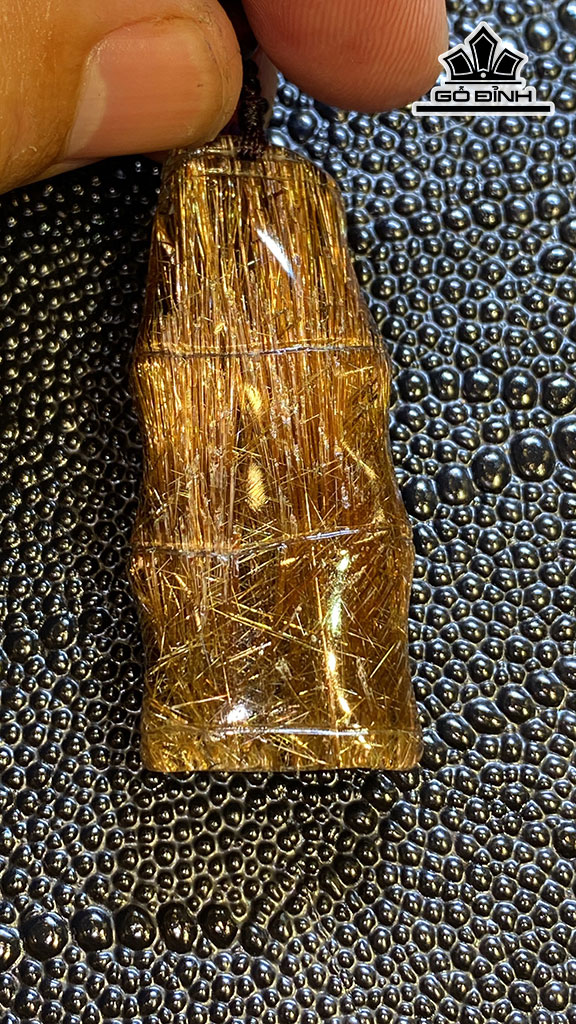 Mặt Dây Chuyền Đá Thạch Anh Tóc Nâu Cao 50 Ngang 22 Sâu 12 (mm) 23g