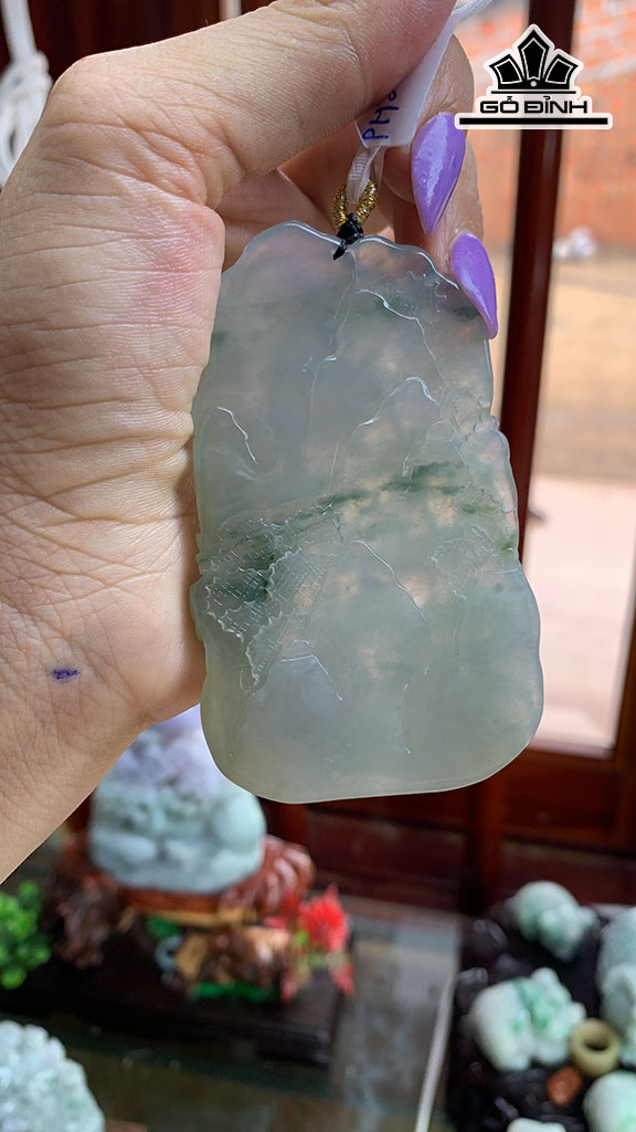 Mặt Dây Chuyền Sơn Thủy Băng Hoa Bay Đá Cẩm Thạch Cao 80 Ngang 48,6 Sâu 10,2 (mm) 71,5g