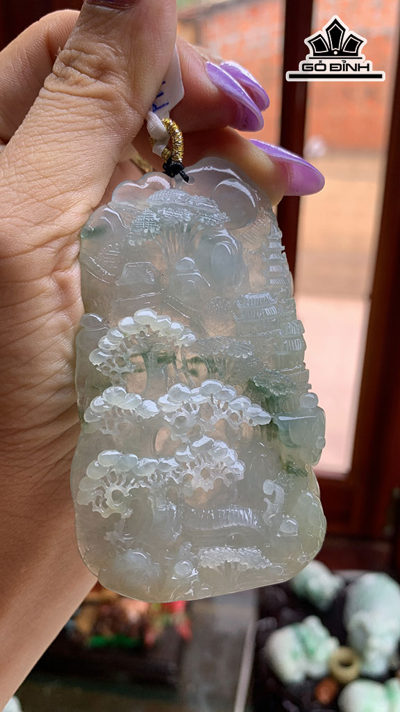 Mặt Dây Chuyền Sơn Thủy Băng Hoa Bay Đá Cẩm Thạch Cao 80 Ngang 48,6 Sâu 10,2 (mm) 71,5g