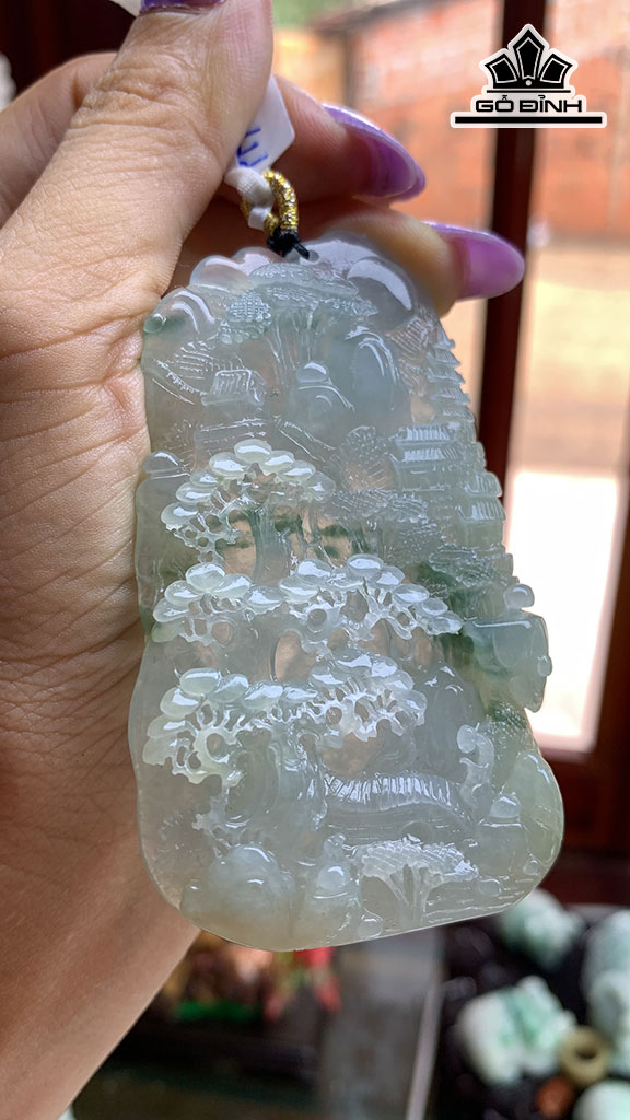 Mặt Dây Chuyền Sơn Thủy Băng Hoa Bay Đá Cẩm Thạch Cao 80 Ngang 48,6 Sâu 10,2 (mm) 71,5g