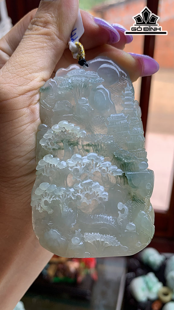 Mặt Dây Chuyền Sơn Thủy Băng Hoa Bay Đá Cẩm Thạch Cao 80 Ngang 48,6 Sâu 10,2 (mm) 71,5g