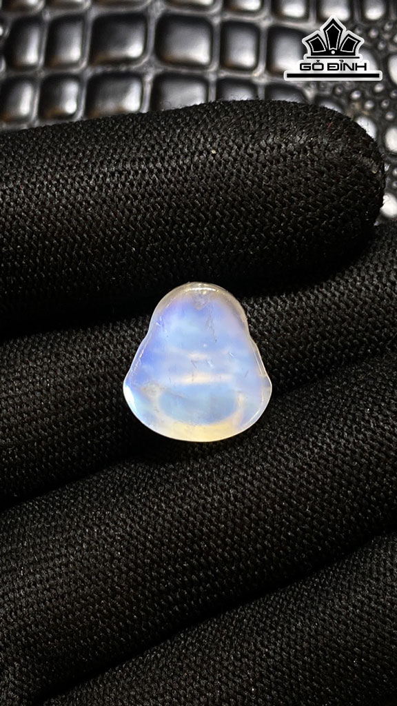Mặt Dây Di Lặc Đá Mặt Trăng (Moonstone) Cao 16 Ngang 15 Sâu 8 (mm) 15cts