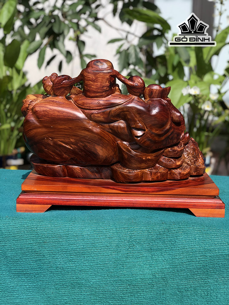 tuong-than-tai-go-cam-cao-33-ngang-42-sau-23-cm-444860