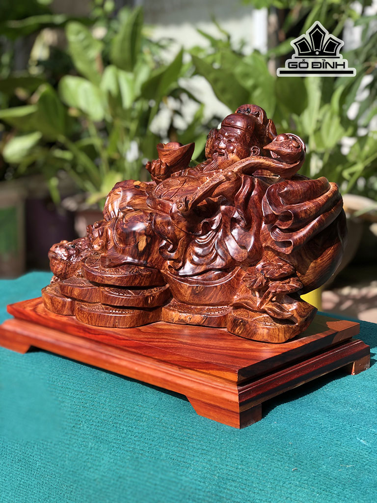 tuong-than-tai-go-cam-cao-33-ngang-42-sau-23-cm-444861