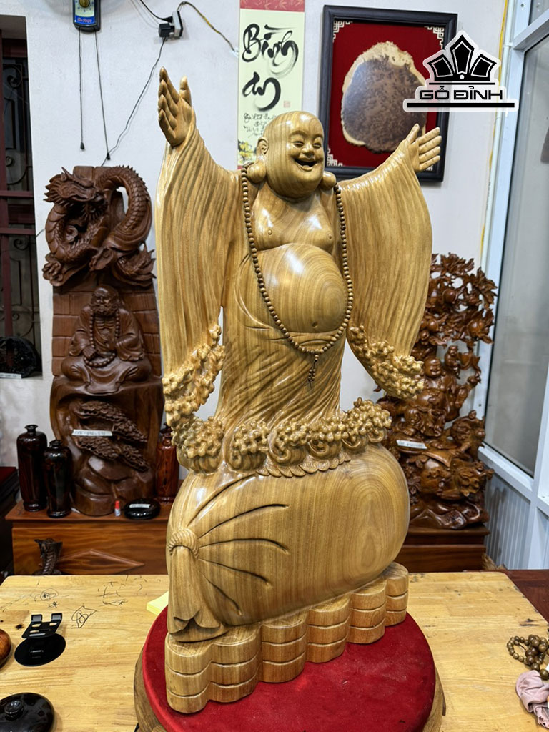 tuong-phat-di-lac-nghenh-hy-go-xa-xi-cao-89-ngang-48-sau-18-cm-445037
