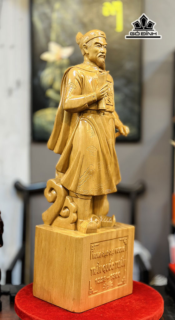 tuong-tran-quoc-tuan-go-ngoc-am-cao-81-ngang-25-sau-20-cm-445115